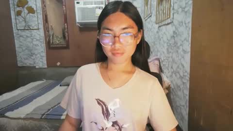 Rhean online show from 11-11-25, 10:37