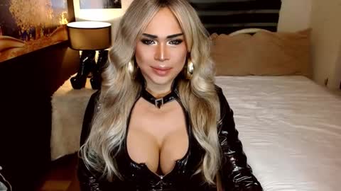 nicole online show from 02-03-26, 05:18