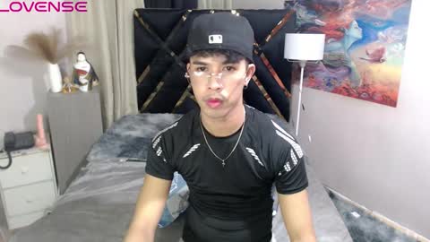 asiancum_peter online show from 09-16-25, 11:11