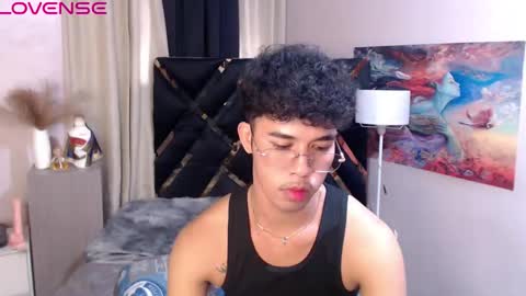 asiancum_peter online show from 09-17-25, 07:43