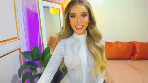 elizabeth arden online show from 10-19-25, 01:34