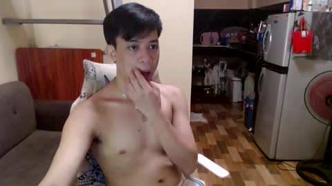 asiandreamboyx online show from 02-17-25, 01:32