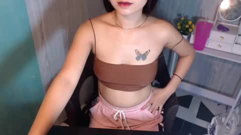 Snapshot of asianhot_celine chatting on 03-02-25, 06:08 Celine online show from 03-02-25, 06:08