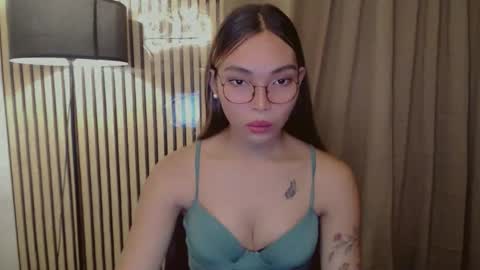 Snapshot of asianhottiesttamira chatting on 10-23-25, 04:12 HI IM TAMIRA LOOKING FOR SERIOUS RELATIONSHIP online show from 10-23-25, 04:12