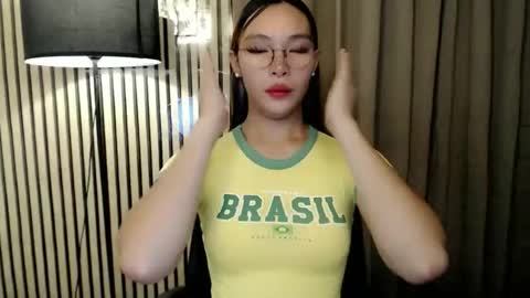 Snapshot of asianhottiesttamira chatting on 10-30-25, 04:47 HI IM TAMIRA LOOKING FOR SERIOUS RELATIONSHIP online show from 10-30-25, 04:47