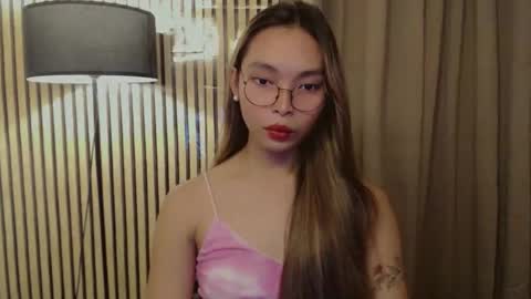Snapshot of asianhottiesttamira chatting on 11-10-25, 04:33 HI IM TAMIRA LOOKING FOR SERIOUS RELATIONSHIP online show from 11-10-25, 04:33