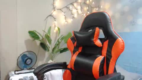 AMARA online show from 01-16-26, 01:04