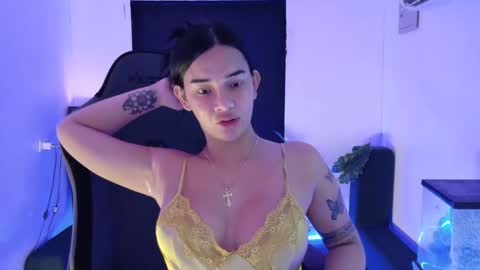 Snapshot of asianmarkxxx69 chatting on 12-02-25, 09:25 Mark online show from 12-02-25, 09:25