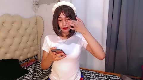 asianpetite_ivy online show from 12-04-25, 05:17