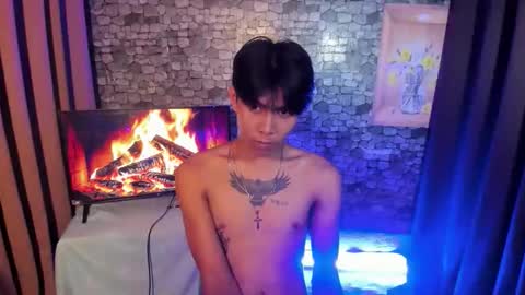 mark online show from 10-27-25, 04:33