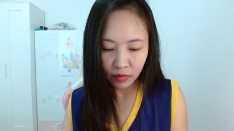 Snapshot of asiantabbyx chatting on 10-15-25, 02:44 Tabby online show from 10-15-25, 02:44