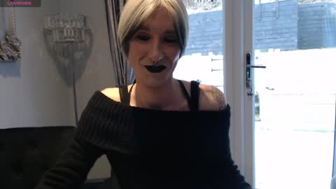 Snapshot of asluttyrose chatting on 01-13-25, 09:52 asluttyrose online show from 01-13-25, 09:52