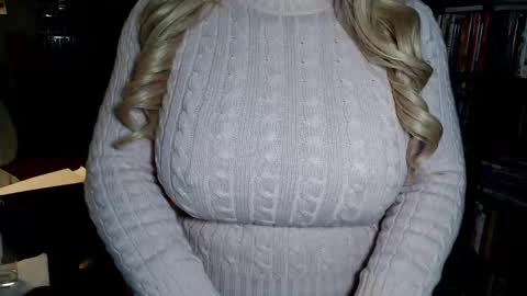 Aspen Vale online show from 11-26-25, 12:22