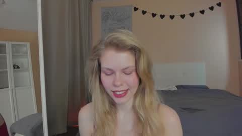 Sasha online show from 12-16-25, 05:23