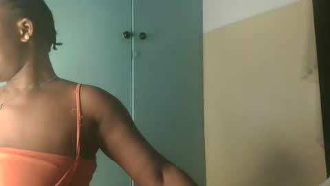 asscluupper online show from 10-08-25, 12:14