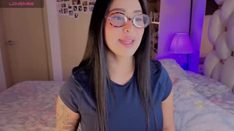 Ashley online show from 01-09-26, 03:42