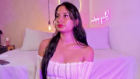 Snapshot of asshley_vegaa chatting on 10-14-25, 10:21 ashley online show from 10-14-25, 10:21