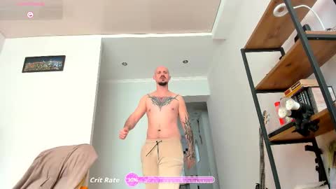 asshunter4k online show from 10-13-25, 09:09