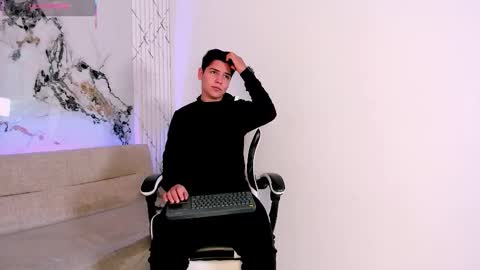 astablack_ online show from 10-19-25, 09:26