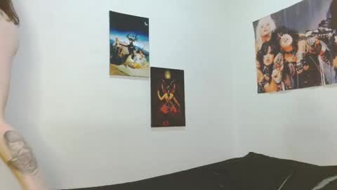 Asterothxznikki online show from 01-11-26, 02:16