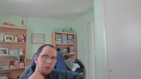 Andrew or Smiley Read the message in bold above the bio design for info on the situation. online show from 01-24-25, 06:04