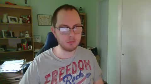 Andrew or Smiley Read the message in bold above the bio design for info on the situation. online show from 09-22-25, 04:42