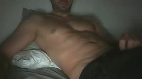 Snapshot of aston0 chatting on 10-05-25, 05:06 Aston online show from 10-05-25, 05:06