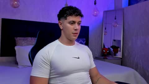 astonhills online show from 04-15-26, 01:01