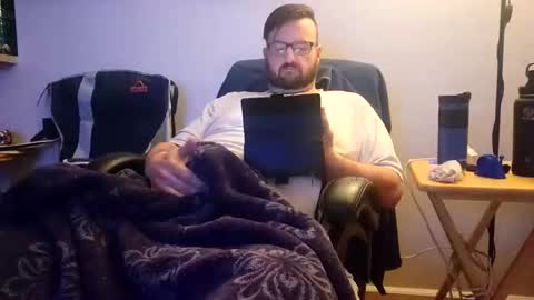 Snapshot of astra916 chatting on 12-01-25, 03:28 astra916 online show from 12-01-25, 03:28