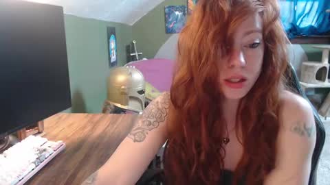 AstraeaSiren online show from 02-21-25, 06:37