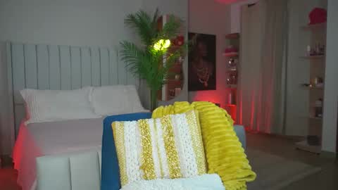 Astrea online show from 09-24-25, 12:14