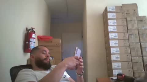 Snapshot of astro_boy_01 chatting on 11-11-25, 09:48 astro_boy_01 online show from 11-11-25, 09:48