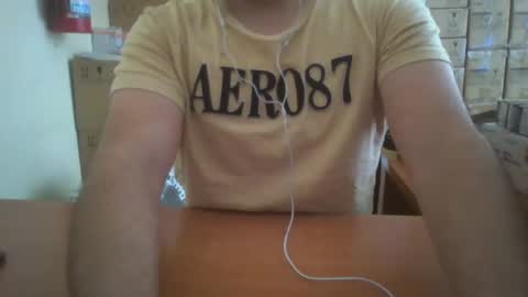 Snapshot of astro_boy_01 chatting on 11-22-25, 06:29 astro_boy_01 online show from 11-22-25, 06:29