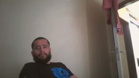 Snapshot of astro_boy_01 chatting on 01-11-26, 09:09 astro_boy_01 online show from 01-11-26, 09:09