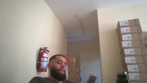 Snapshot of astro_boy_01 chatting on 02-06-26, 09:18 astro_boy_01 online show from 02-06-26, 09:18