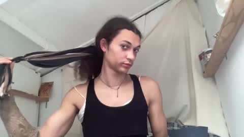 Snapshot of astrodoll chatting on 11-02-25, 03:47 Astro Doll online show from 11-02-25, 03:47