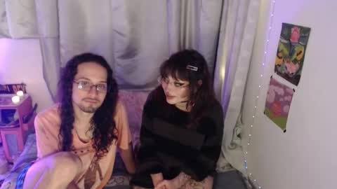 Astrid 69 online show from 12-21-25, 07:48