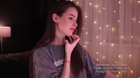 Snapshot of asuna_niiya chatting on 03-01-25, 07:15 Asuna Niiya - online show from 03-01-25, 07:15