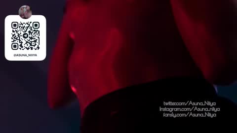 Snapshot of asuna_niiya chatting on 11-19-25, 01:22 Asuna Niiya - online show from 11-19-25, 01:22