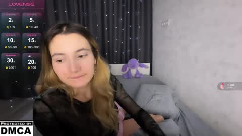 Snapshot of asya_foxy chatting on 01-12-25, 01:32 Asya online show from 01-12-25, 01:32
