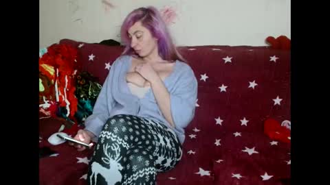 Snapshot of asyalu chatting on 02-22-25, 07:36 AsyaLu online show from 02-22-25, 07:36