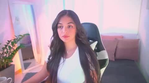 atena676 online show from 12-04-25, 09:01