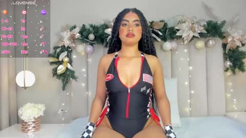 ATENEA ROBERTS Sofia online show from 12-20-24, 04:31