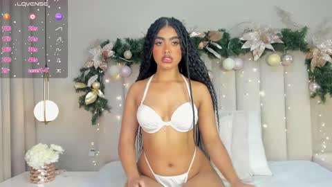 ATENEA ROBERTS Sofia online show from 12-21-24, 02:52