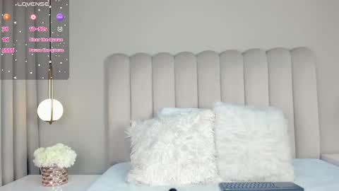 ATENEA ROBERTS Sofia online show from 02-14-25, 12:51