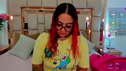 Snapshot of atennea_diiossa chatting on 11-17-25, 12:33 Atennea Diiossa online show from 11-17-25, 12:33