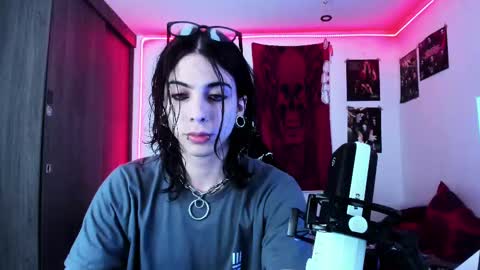 athenauwu online show from 10-14-25, 06:47