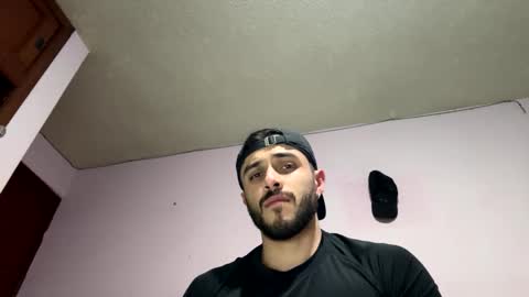 Snapshot of athlete_boy22 chatting on 11-09-25, 09:40 Atlas online show from 11-09-25, 09:40