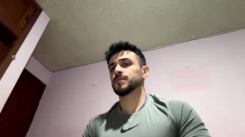 Snapshot of athlete_boy22 chatting on 11-13-25, 08:57 Atlas online show from 11-13-25, 08:57