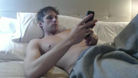 tommycb55555 online show from 01-12-26, 07:41